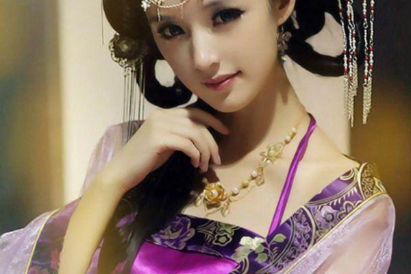 武汉老街茶香飘，养生韵味尽在杯中